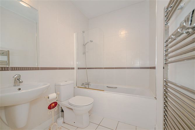 Apartment 129 Rockview, Simon's Ridge, Sandyford, Dublin