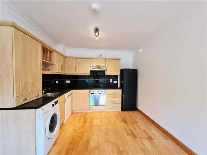 95 Manor Court, Knocknacarra, Galway