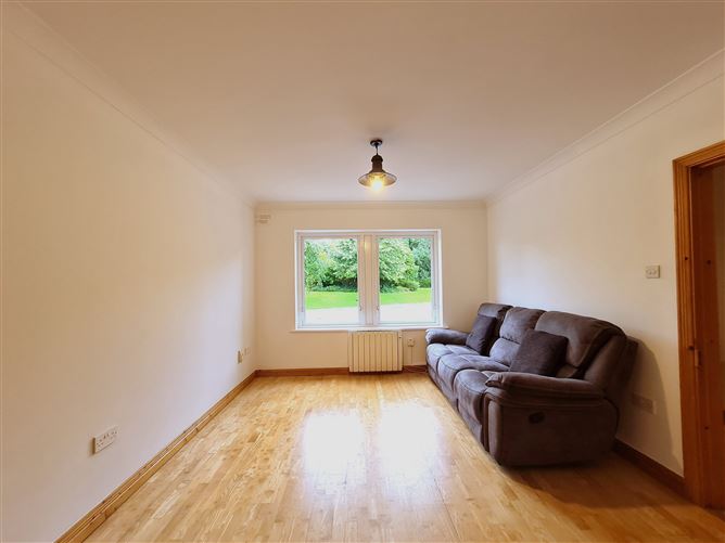 95 Manor Court, Knocknacarra, Galway