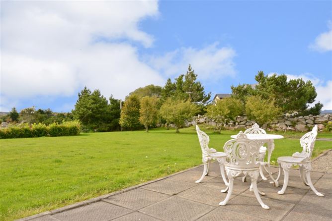Rossaveel Holiday Cottages, Rossaveel, Galway