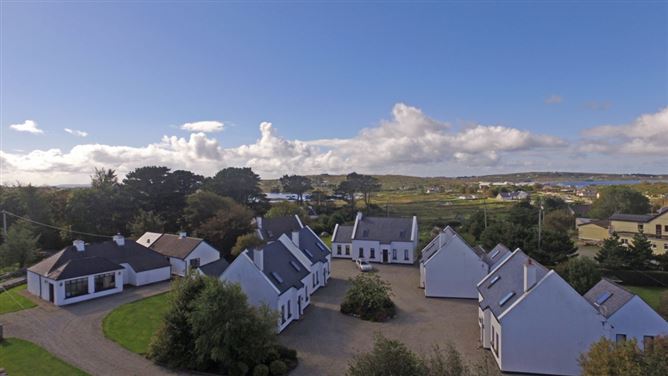 Rossaveel Holiday Cottages, Rossaveel, Galway