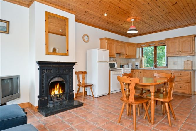 Rossaveel Holiday Cottages, Rossaveel, Galway