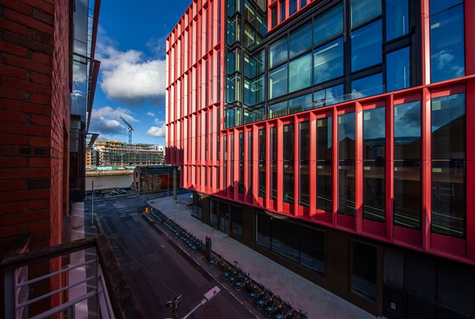Block A, 8 The Windmill, Lime Street, Grand Canal Dk, Dublin 2