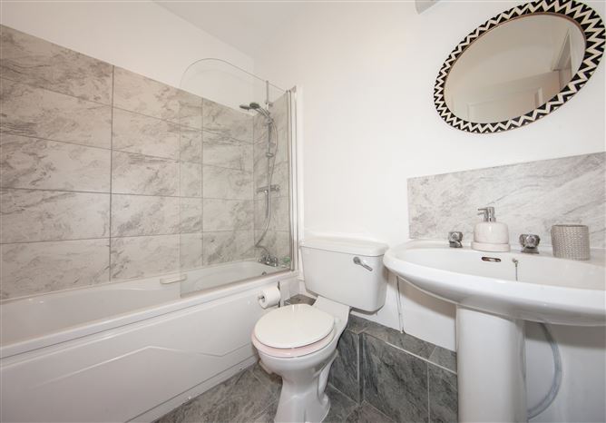 Block A, 8 The Windmill, Lime Street, Grand Canal Dk, Dublin 2