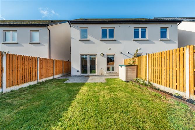 8 Oak Park Avenue, Oak Park Naas, Co. Kildare W91 HFF8, Naas, Kildare