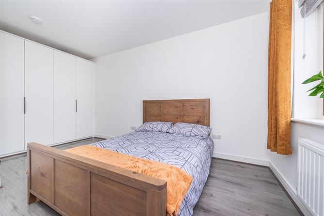 8 Oak Park Avenue, Oak Park Naas, Co. Kildare W91 HFF8, Naas, Kildare