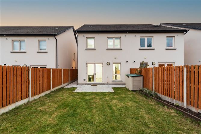 8 Oak Park Avenue, Oak Park Naas, Co. Kildare W91 HFF8, Naas, Kildare