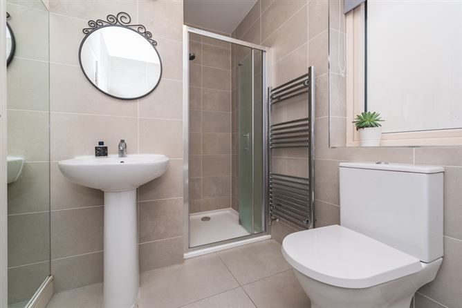 8 Oak Park Avenue, Oak Park Naas, Co. Kildare W91 HFF8, Naas, Kildare