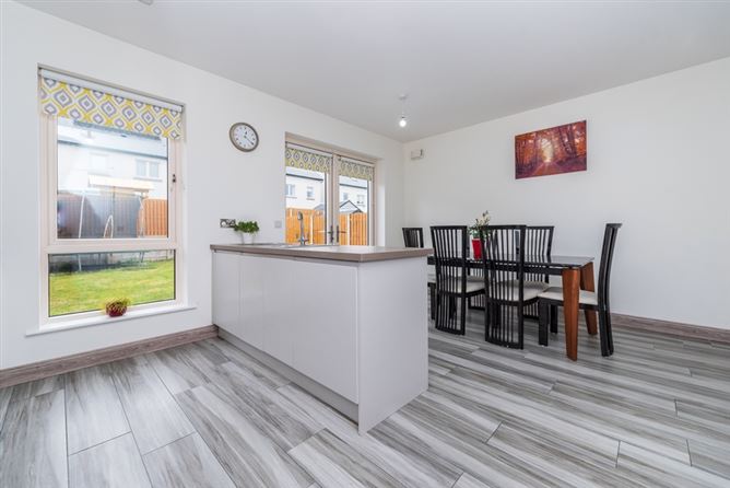 8 Oak Park Avenue, Oak Park Naas, Co. Kildare W91 HFF8, Naas, Kildare