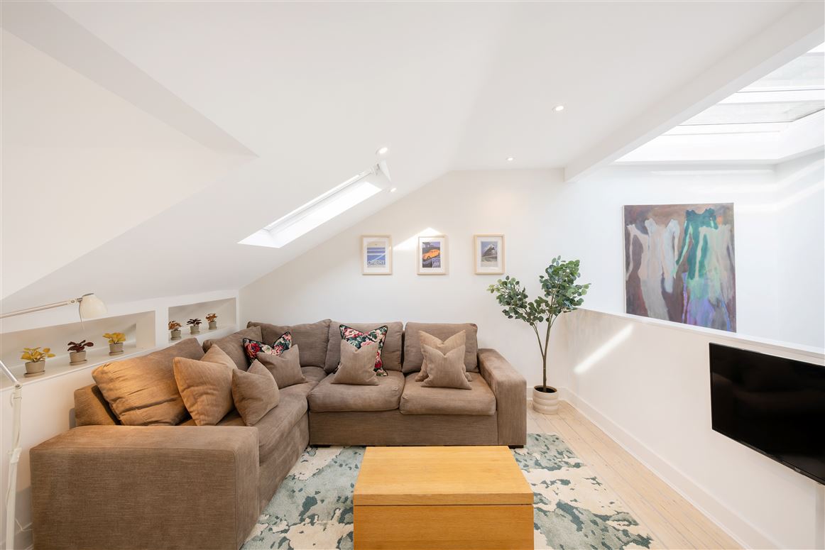 Penthouse Escape,London,Greater London,United Kingdom