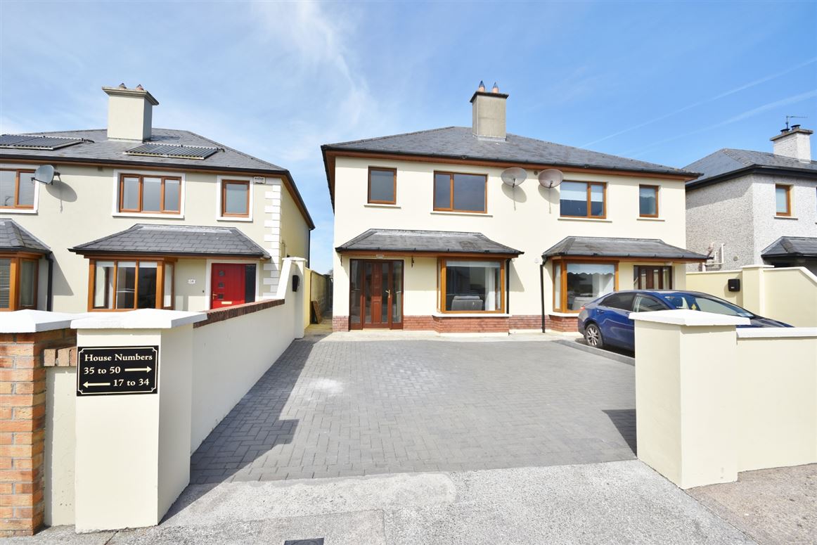 35 The Meadows, Listowel, Co. Kerry
