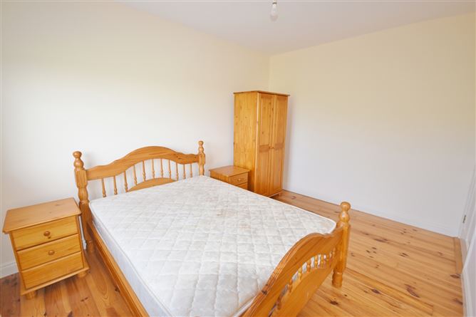 35 The Meadows, Listowel, Co. Kerry