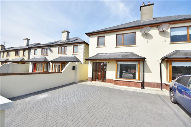 35 The Meadows, Listowel, Co. Kerry