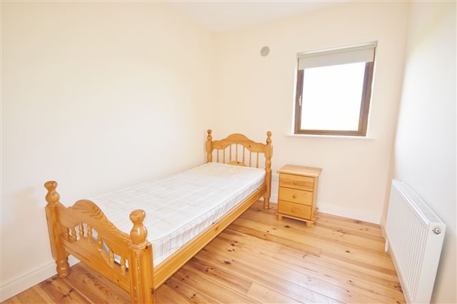 35 The Meadows, Listowel, Co. Kerry