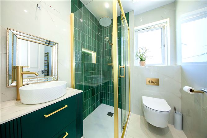 https://photos-a.propertyimages.ie/media/4/8/9/5002984/5b50c5d0-50c4-49bf-8734-f6ce57df0ba5_l.jpg