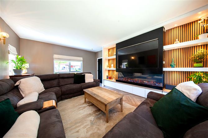 https://photos-a.propertyimages.ie/media/4/8/9/5002984/5b50c5d0-50c4-49bf-8734-f6ce57df0ba5_l.jpg