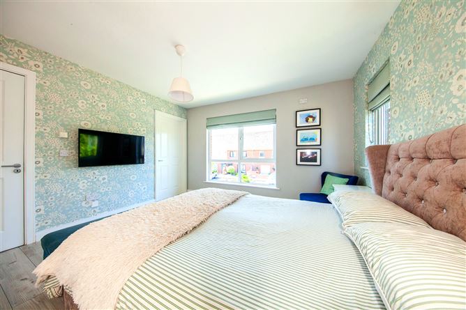 https://photos-a.propertyimages.ie/media/4/8/9/5002984/5b50c5d0-50c4-49bf-8734-f6ce57df0ba5_l.jpg