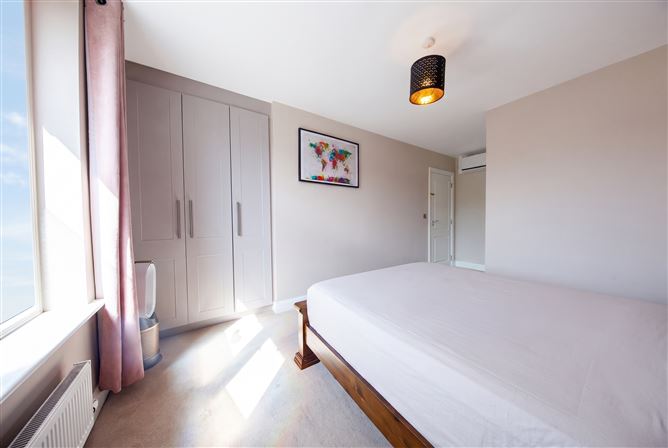 Photo 15 of 29 — 12 Stratton Drive, Lucan, Adamstown, Dublin