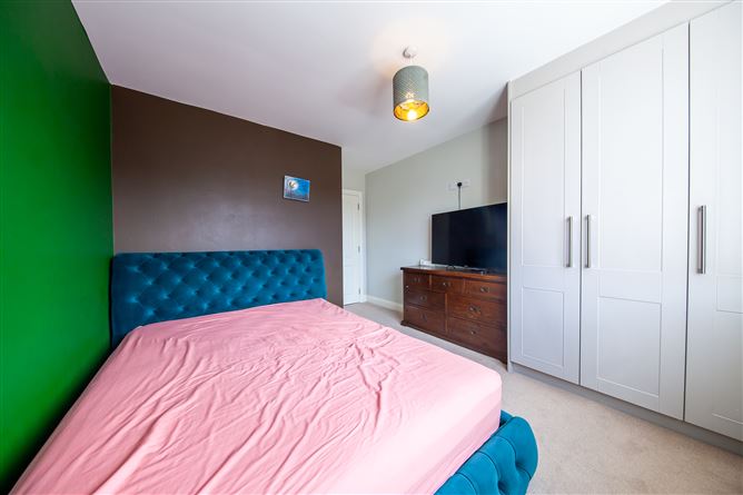 Photo 18 of 29 — 12 Stratton Drive, Lucan, Adamstown, Dublin