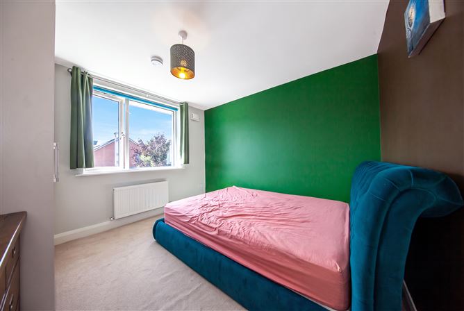 Photo 17 of 29 — 12 Stratton Drive, Lucan, Adamstown, Dublin