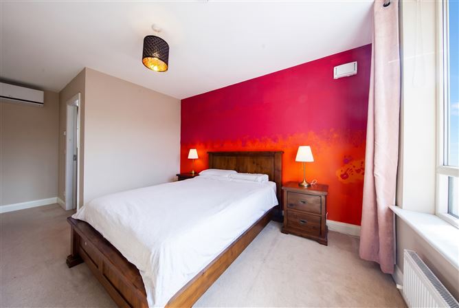 Photo 14 of 29 — 12 Stratton Drive, Lucan, Adamstown, Dublin
