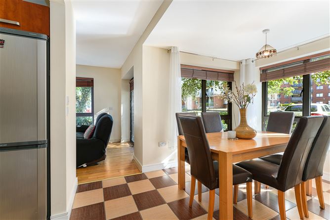 10 Rosse Court Rise, Lucan, Co. Dublin