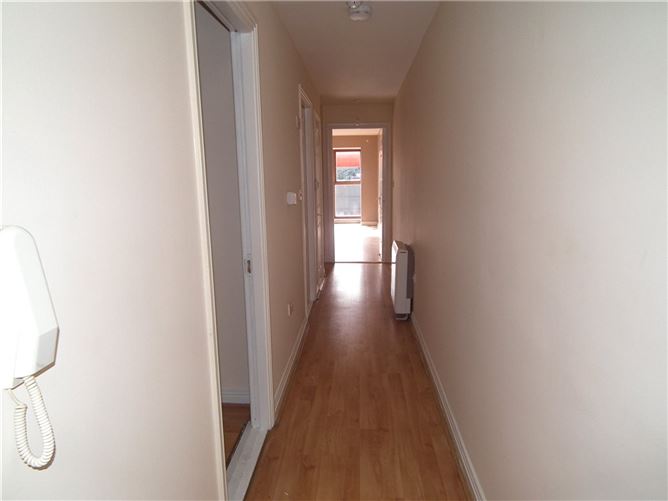 Jumbo Chinese & Apartments 1-8, No. 6 Shortcastle Street, Mallow, Co. Cork