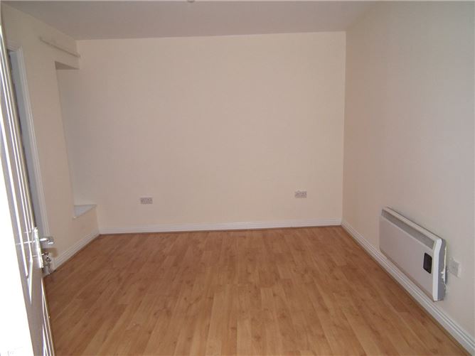 Jumbo Chinese & Apartments 1-8, No. 6 Shortcastle Street, Mallow, Co. Cork