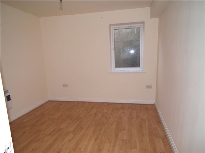 Jumbo Chinese & Apartments 1-8, No. 6 Shortcastle Street, Mallow, Co. Cork