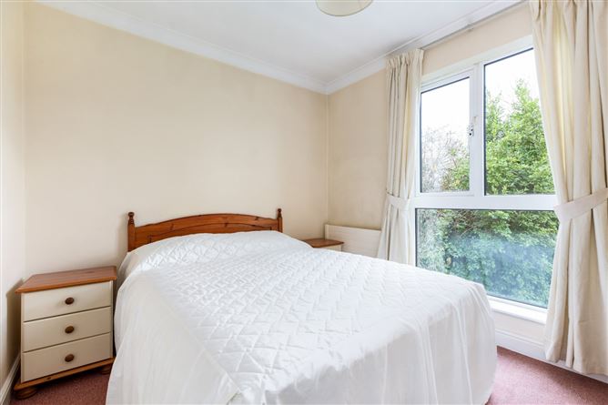 16 Cherbury Court, Booterstown, Co. Dublin