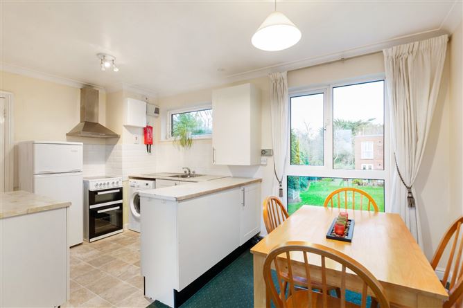 16 Cherbury Court, Booterstown, Co. Dublin