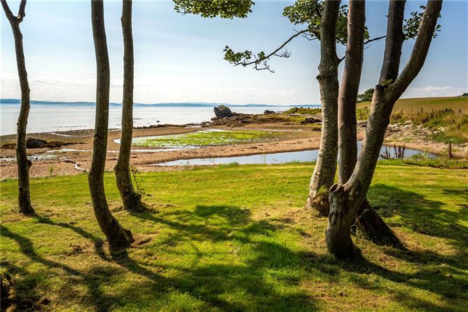 Shore Lane, Tullyally, Redcastle, Co. Donegal