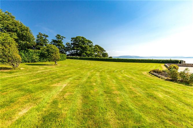 Shore Lane, Tullyally, Redcastle, Co. Donegal