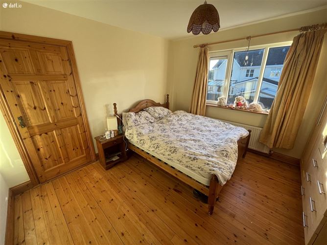 30 Gleann Rua, Ballygarvan, Cork