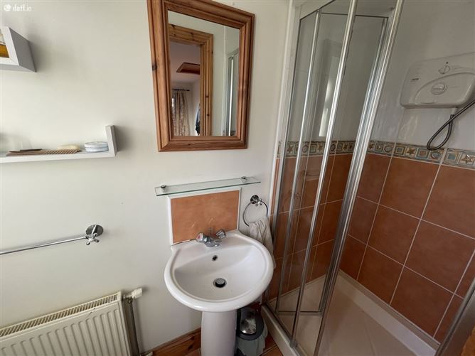 30 Gleann Rua, Ballygarvan, Cork