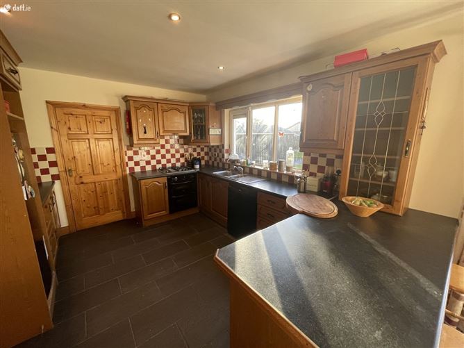 30 Gleann Rua, Ballygarvan, Cork