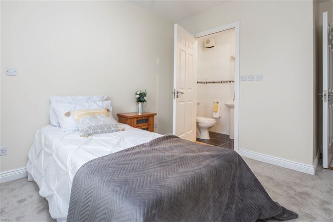 Apt 10 Coach Horse Lane, Midleton, Cork