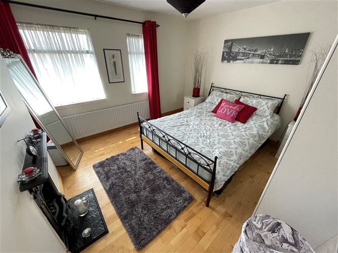 1A Montenotte Park, Montenotte, Cork