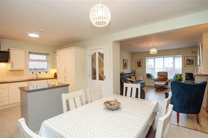 11 Mallfield, Thomastown, Co. Kilkenny