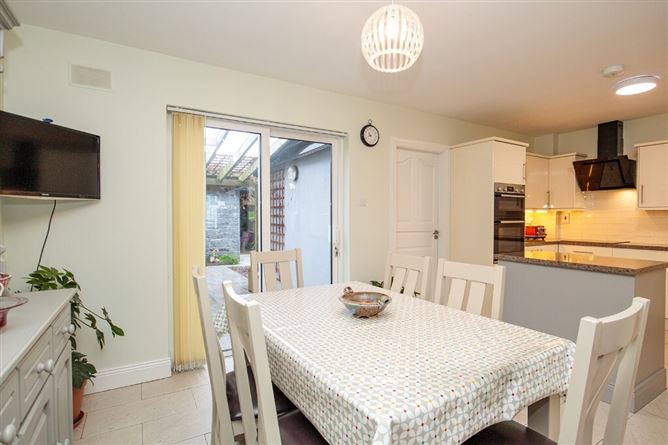 11 Mallfield, Thomastown, Co. Kilkenny