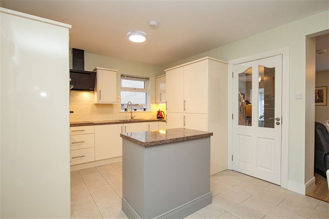 11 Mallfield, Thomastown, Co. Kilkenny