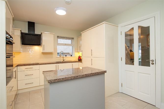 11 Mallfield, Thomastown, Co. Kilkenny