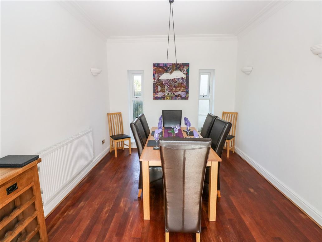 1 Atlantic Haven,Llangennith, Swansea, Wales