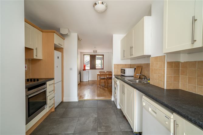 65 St John's Well Way, Kilmainham, Dublin 8