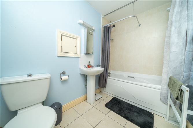 65 St John's Well Way, Kilmainham, Dublin 8