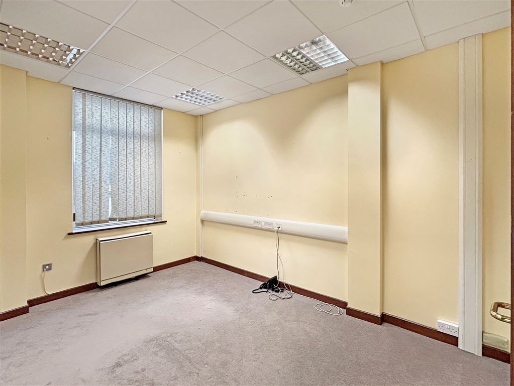 Ground Floor Unit, Hardiman House, Eyre Square, Galway City, Galway