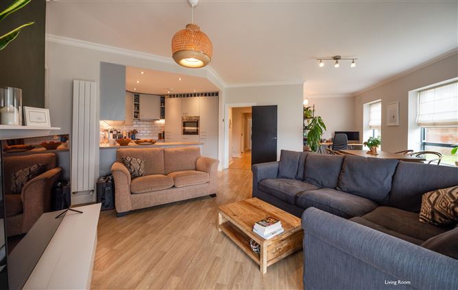 83 West Courtyard, Tullyvale (2 BEDROOMS CONVERTED, ORIGINALLY 3), Cherrywood, Dublin