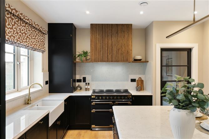 https://photos-a.propertyimages.ie/media/4/9/0/5010094/6024b6c6-c910-4169-b28c-52abd9e0d863_l.png