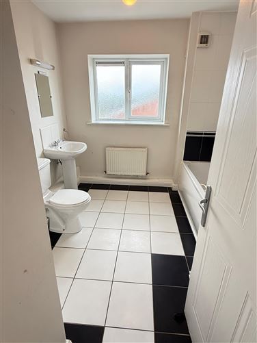 Photo 19 of 34 — 152, CARRIG COURT, SAGGART, Citywest, Dublin 24