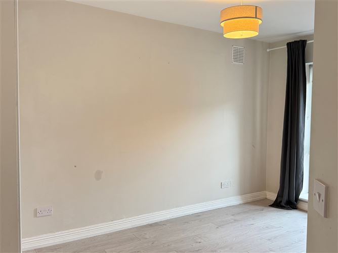Photo 12 of 34 — 152, CARRIG COURT, SAGGART, Citywest, Dublin 24